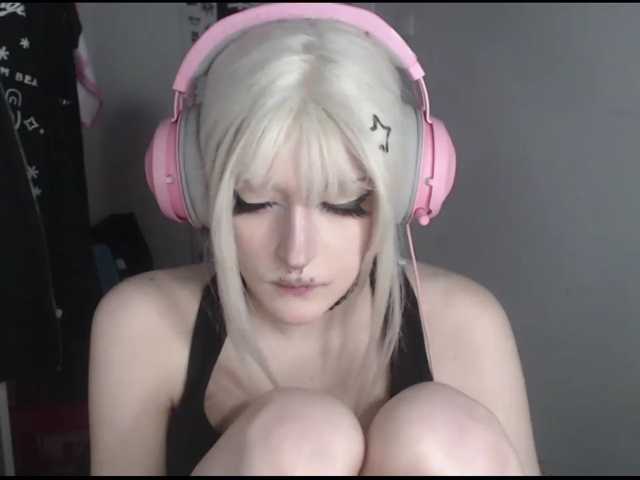 DreamNIKA live cam on BongaCams