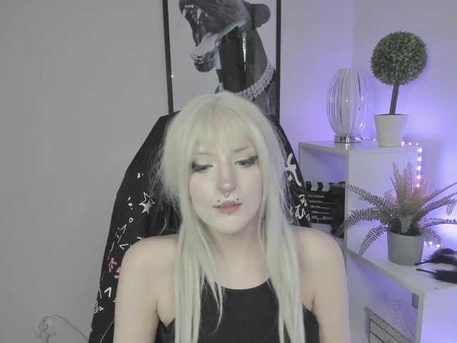 DreamNIKA live cam on BongaCams