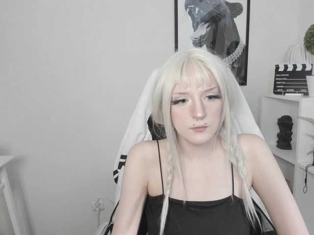 DreamNIKA live cam on BongaCams