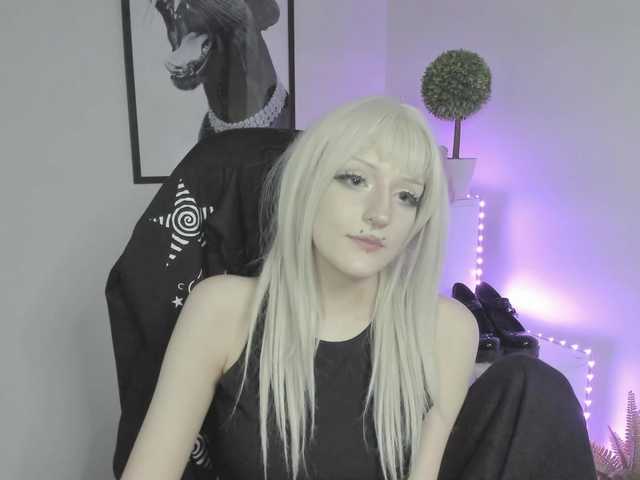 DreamNIKA live cam on BongaCams