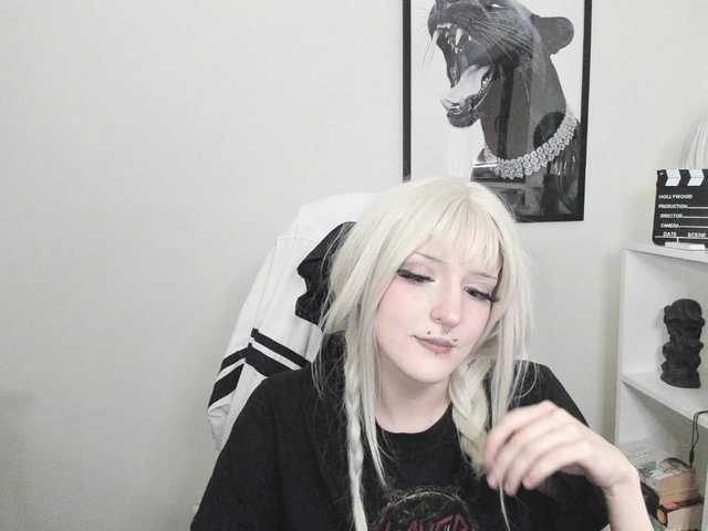 DreamNIKA live cam on BongaCams