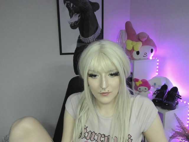 DreamNIKA live cam on BongaCams