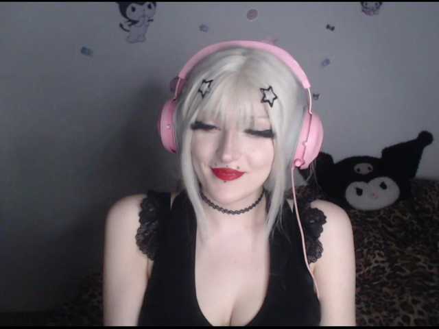 DreamNIKA live cam on BongaCams
