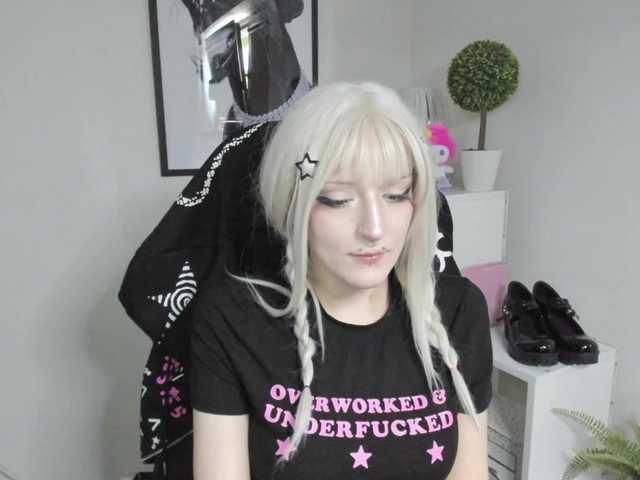 DreamNIKA live cam on BongaCams