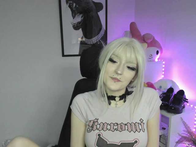 DreamNIKA live cam on BongaCams