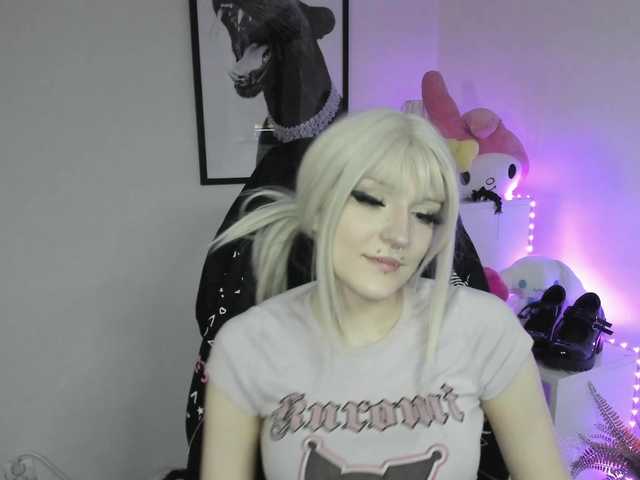 DreamNIKA live cam on BongaCams