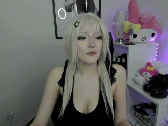 DreamNIKA live cam on BongaCams