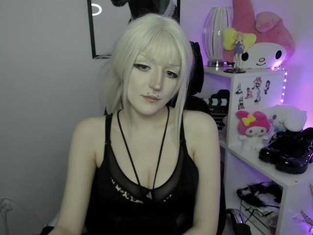 DreamNIKA live cam on BongaCams