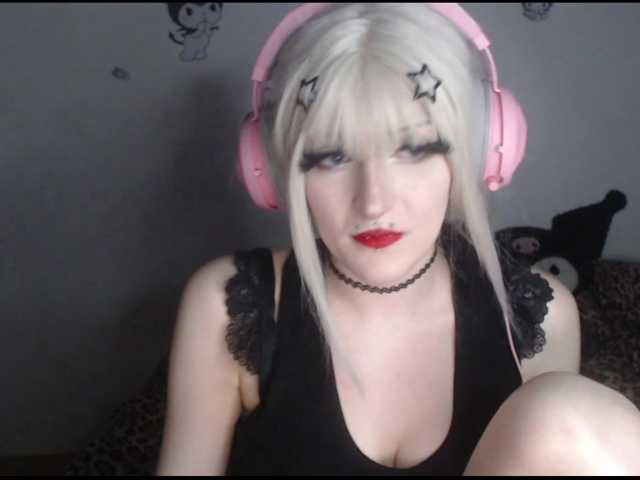 DreamNIKA live cam on BongaCams