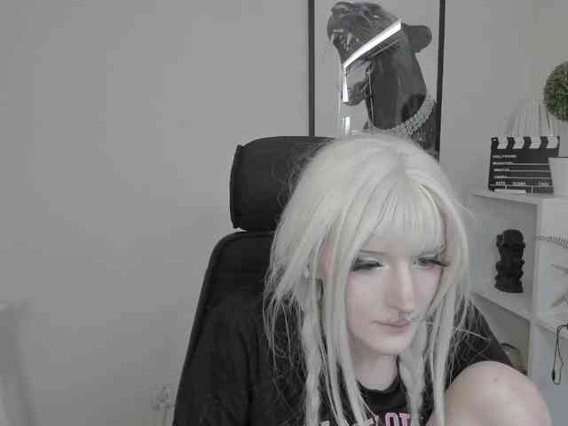 DreamNIKA webcam