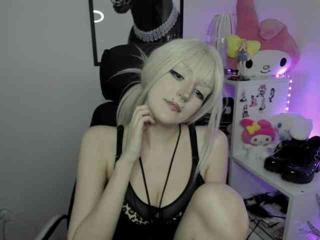 Model: DreamNIKA