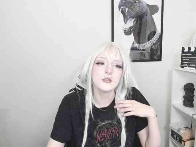 Model: DreamNIKA
