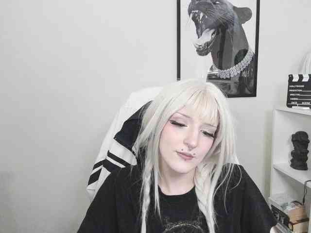 DreamNIKA webcam