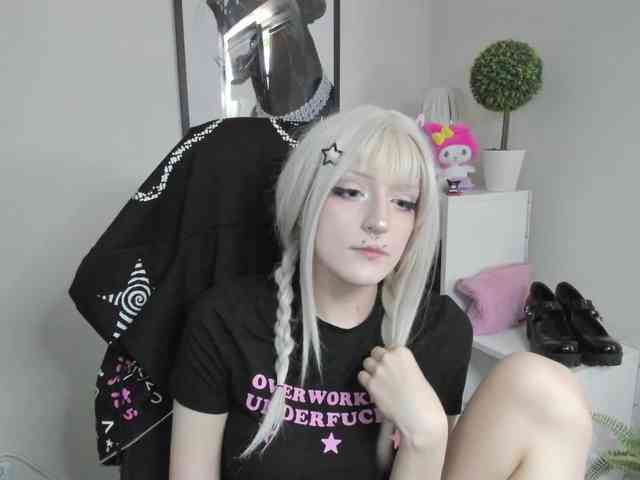 Model: DreamNIKA