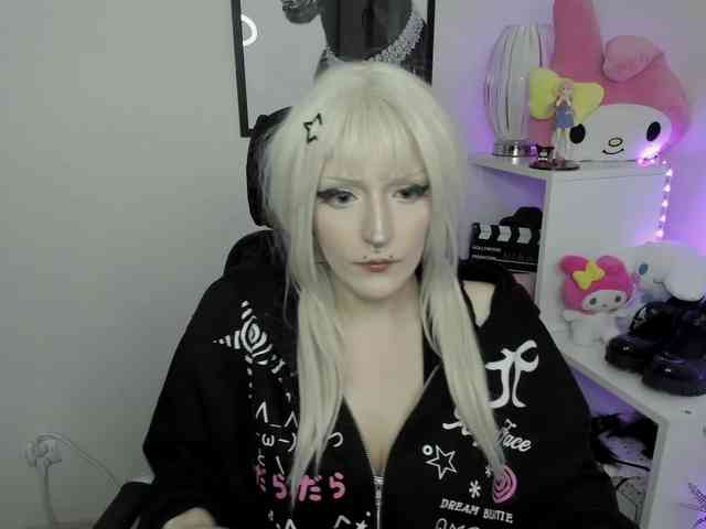 DreamNIKA webcam