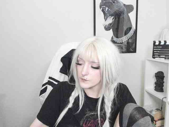 DreamNIKA DreamNIKA