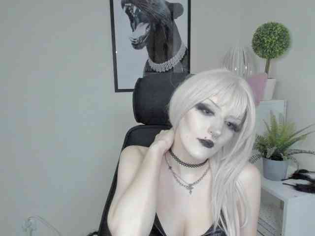 DreamNIKA DreamNIKA