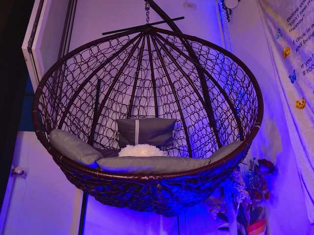AriaVoss live cam on BongaCams