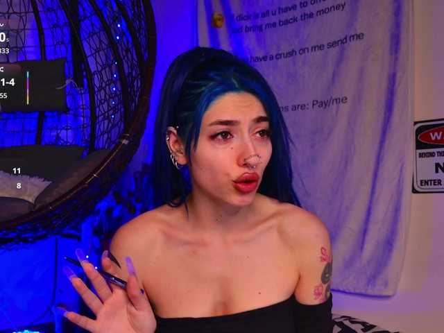 AriaVoss live cam on BongaCams