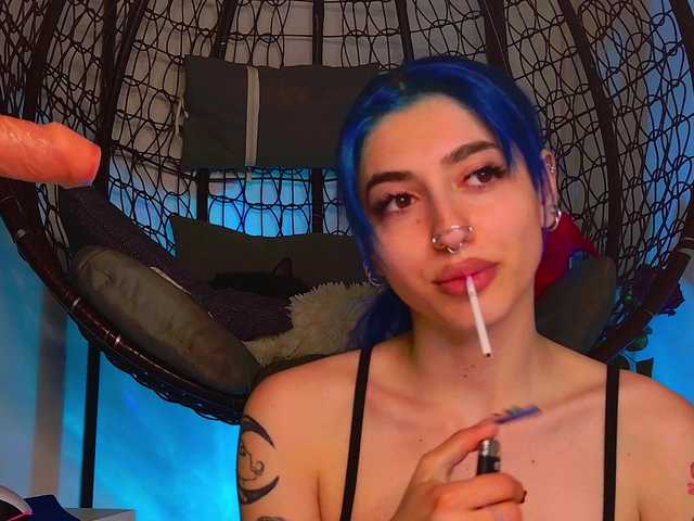AriaVoss live webcam show