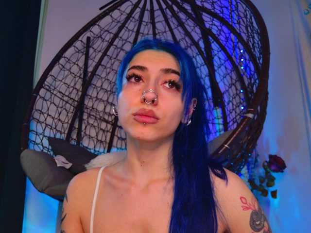 AriaVoss live cam on BongaCams