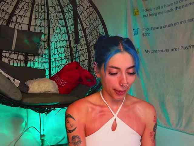 AriaVoss webcam