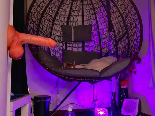 AriaVoss Live Webcam on BongaCams
