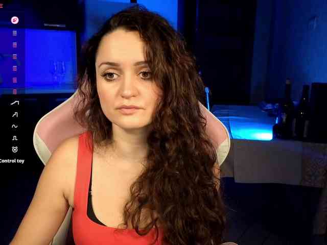 milana_booty webcam