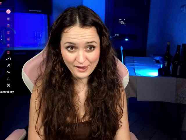 milana_booty webcam