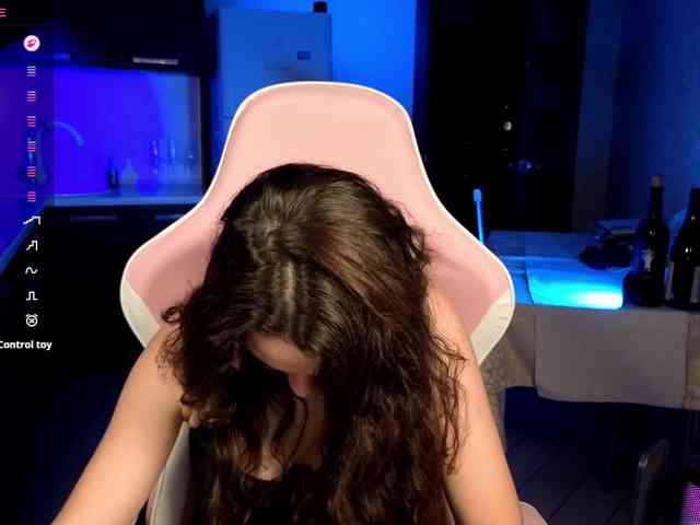 milana_booty webcam