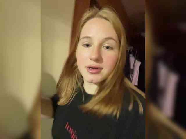 Модель: melissaISmark