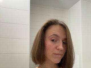 EllieTonee Porn Show