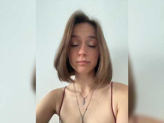 EllieTonee live cam on BongaCams