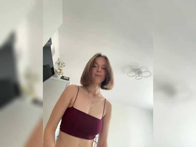 ellietonee online