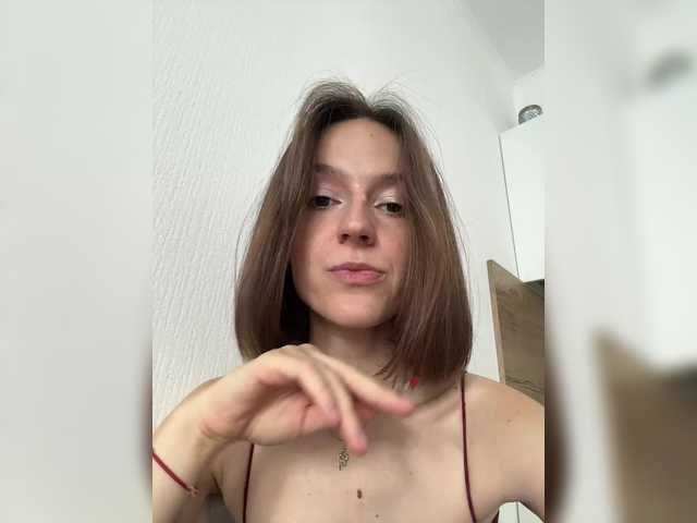 EllieTonee live cam on BongaCams