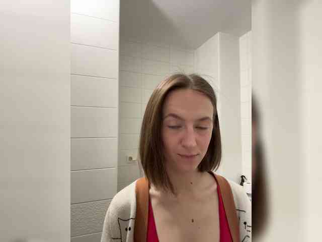 EllieTonee Sex Cam Show