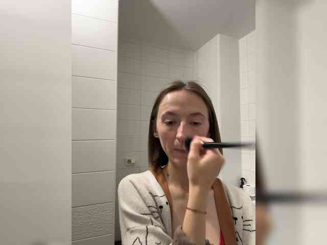 EllieTonee Sex Cam Show