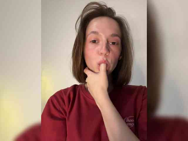 EllieTonee Sex Cam Show