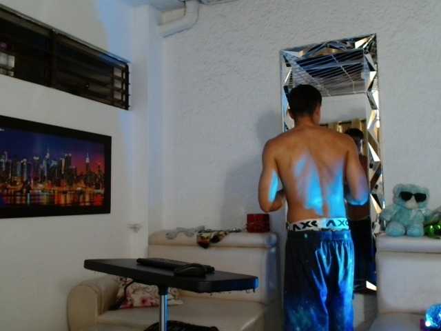 alexander-cr live webcam show