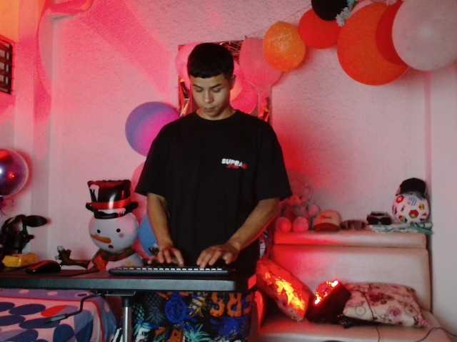 alexander-cr live cam