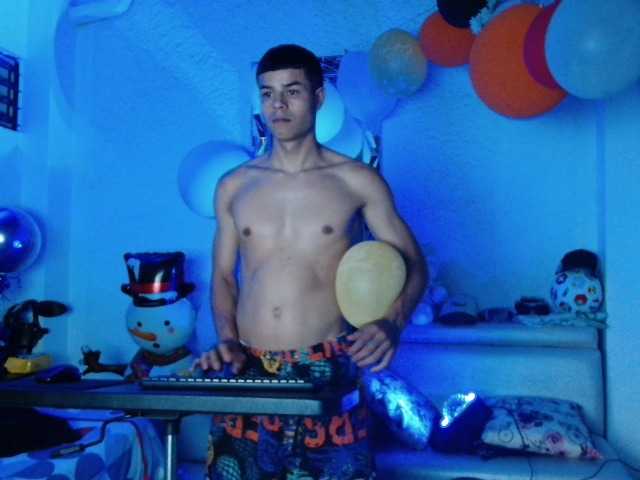 alexander-cr live cam