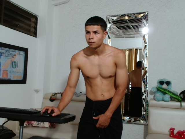 alexander-cr live cam