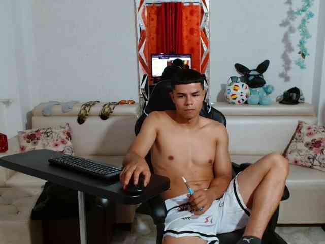 alexander-cr Sex Cam Show