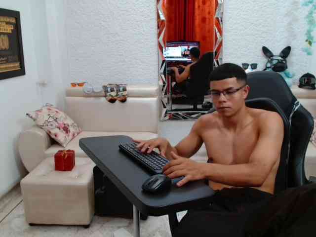 alexander-cr Sex Cam Show
