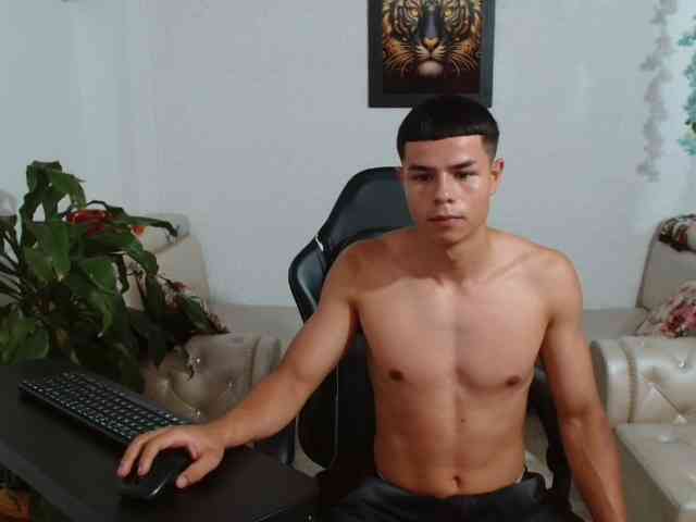 alexander-cr Sex Cam Show