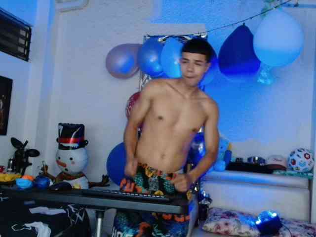 alexander-cr alexander-cr
