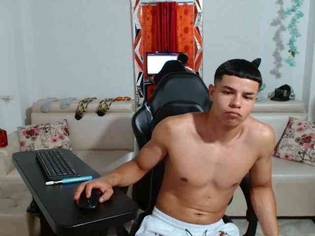 alexander-cr Sex Cam Show