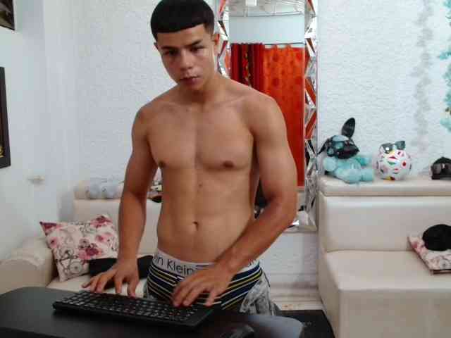 alexander-cr Sex Cam Show