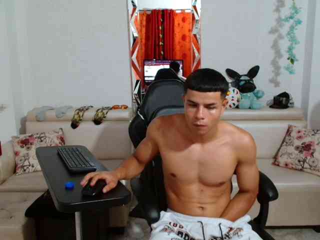 alexander-cr Sex Cam Show