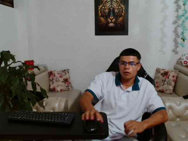 alexander-cr Sex Cam Show